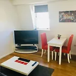 Self Contained One Bedroom Flat In The Heart Of Brighton, Close To The Beach